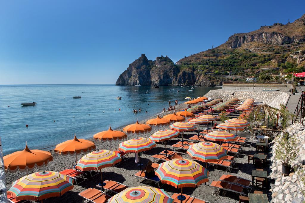 Hotel Donna Rosa Sant'Alessio Siculo Exterior photo